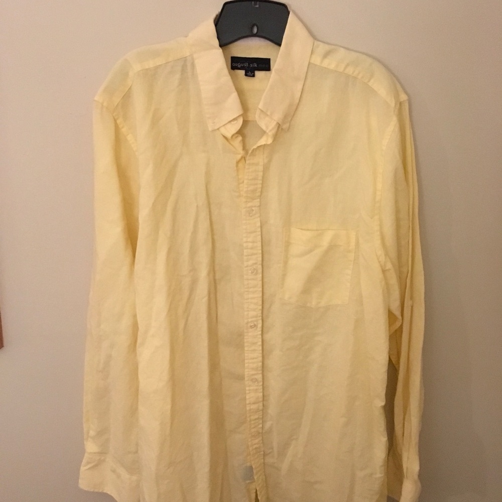 4 for $15 🛍️ Men’s dress shirt